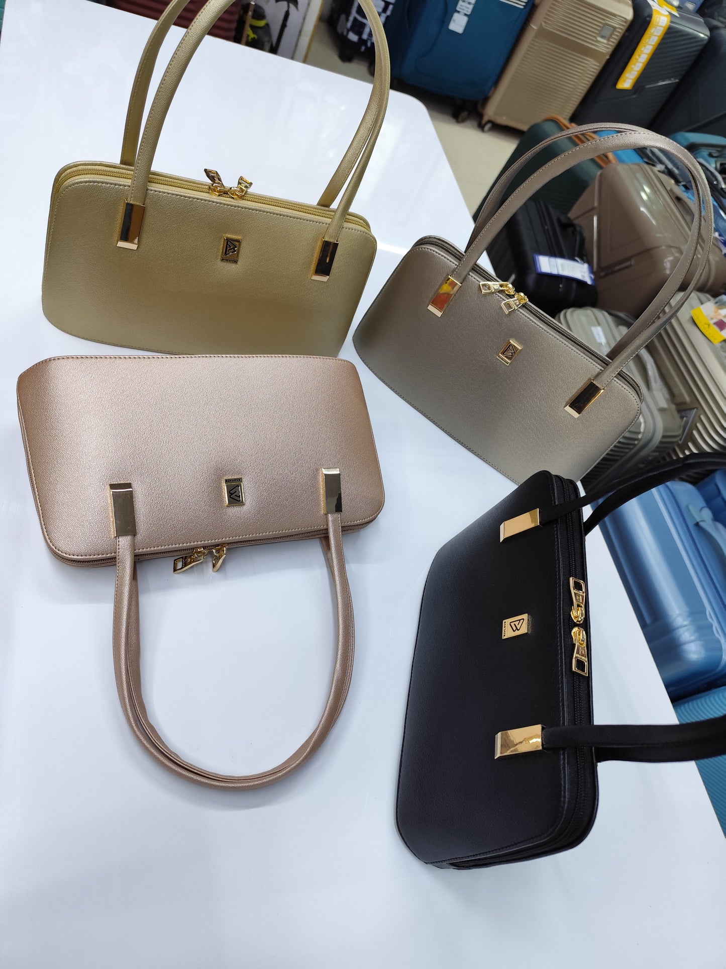 Elegant Women's Handbag