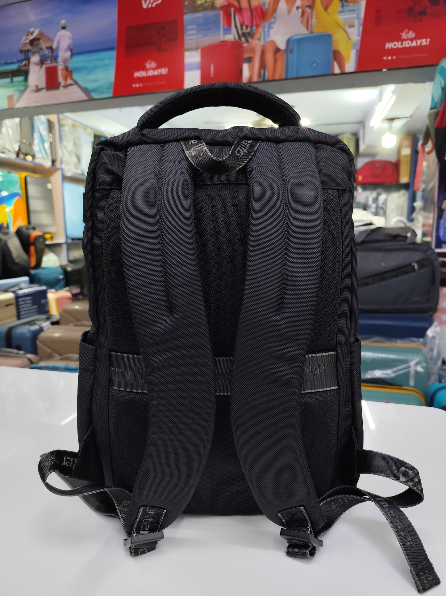 AH Backpack B00478