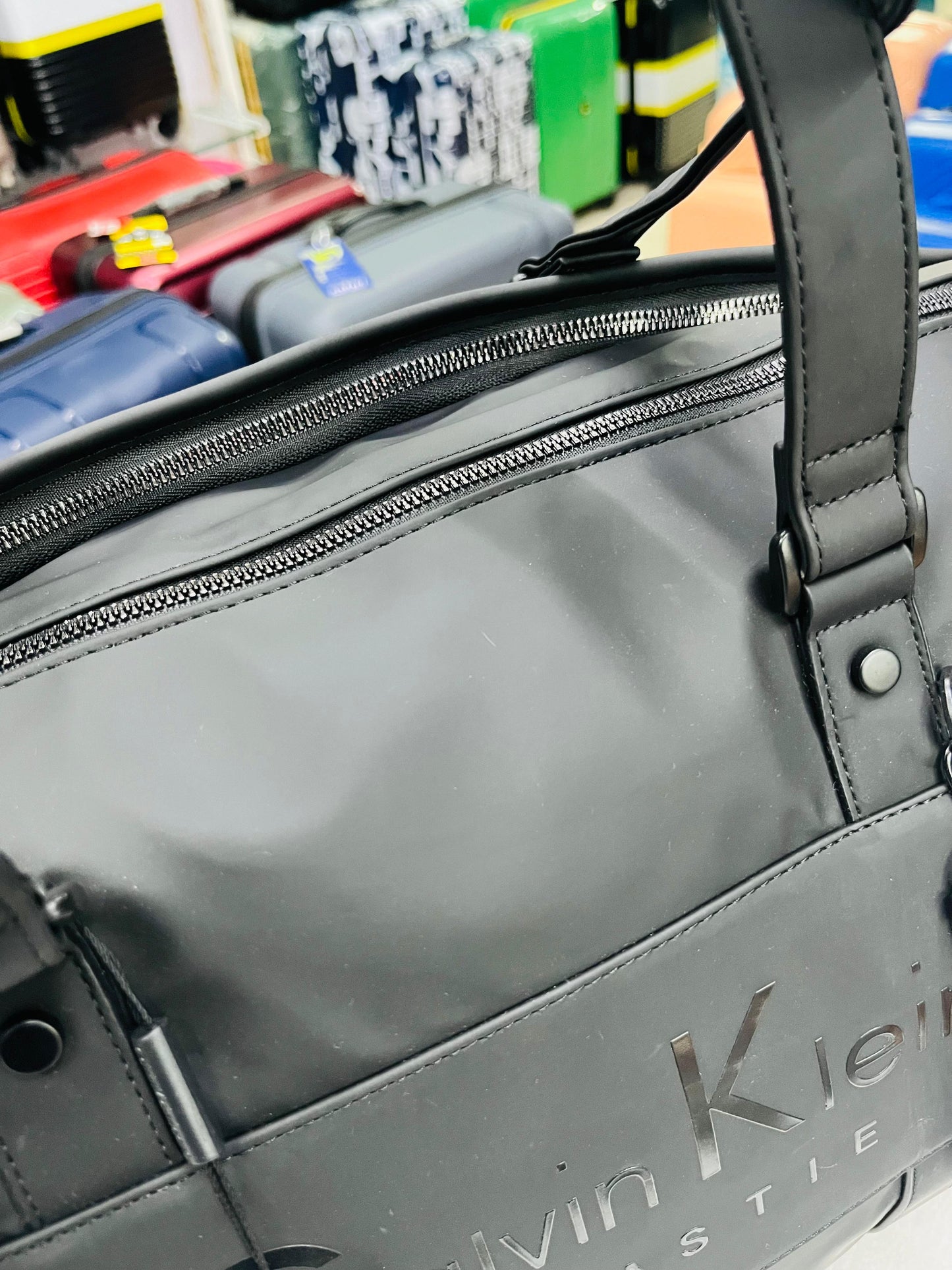 Calvin Klein Air Bag Black