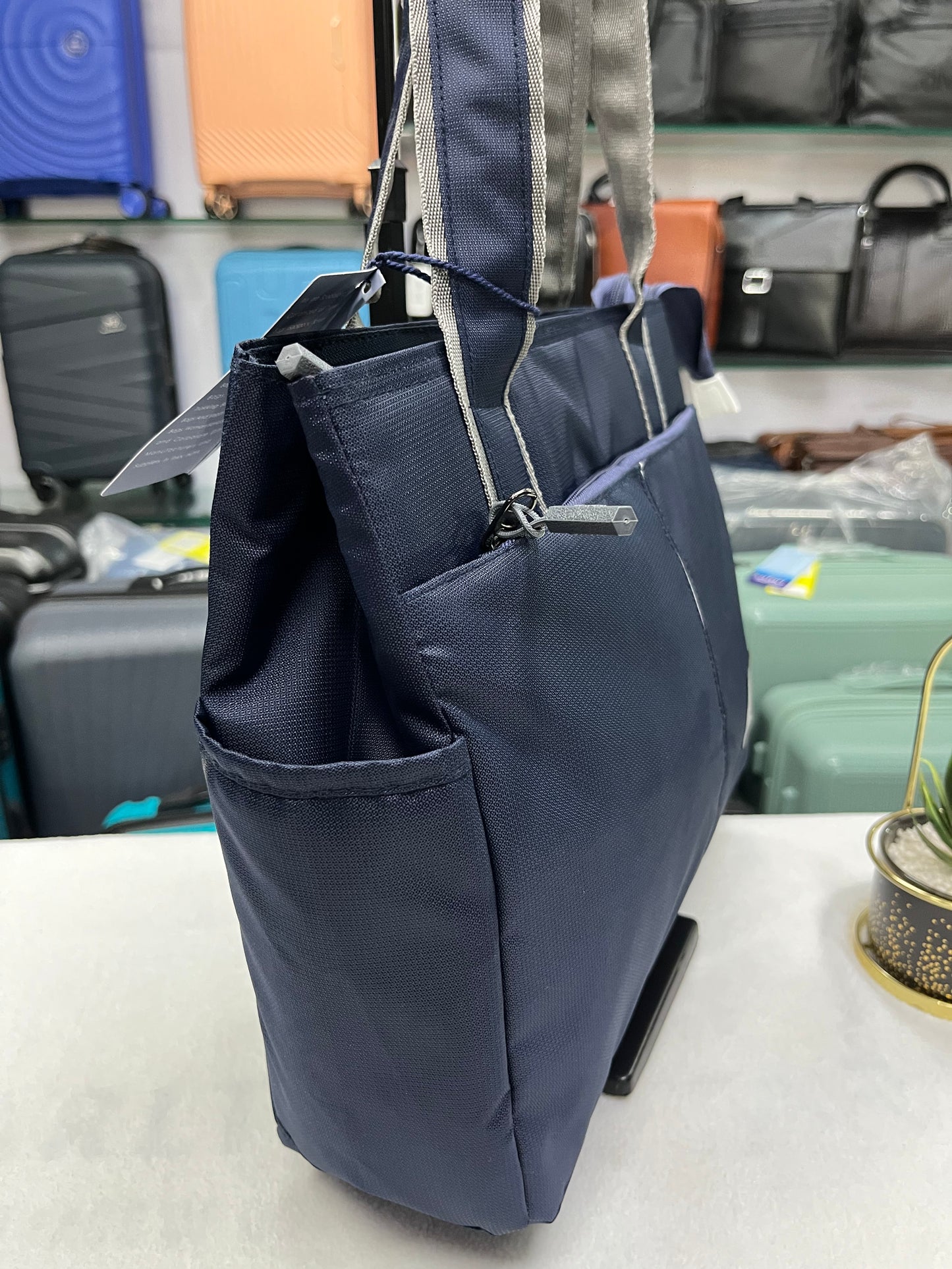 Soft Hand bag 521