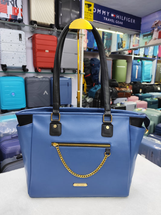 BM Hand Purse 081