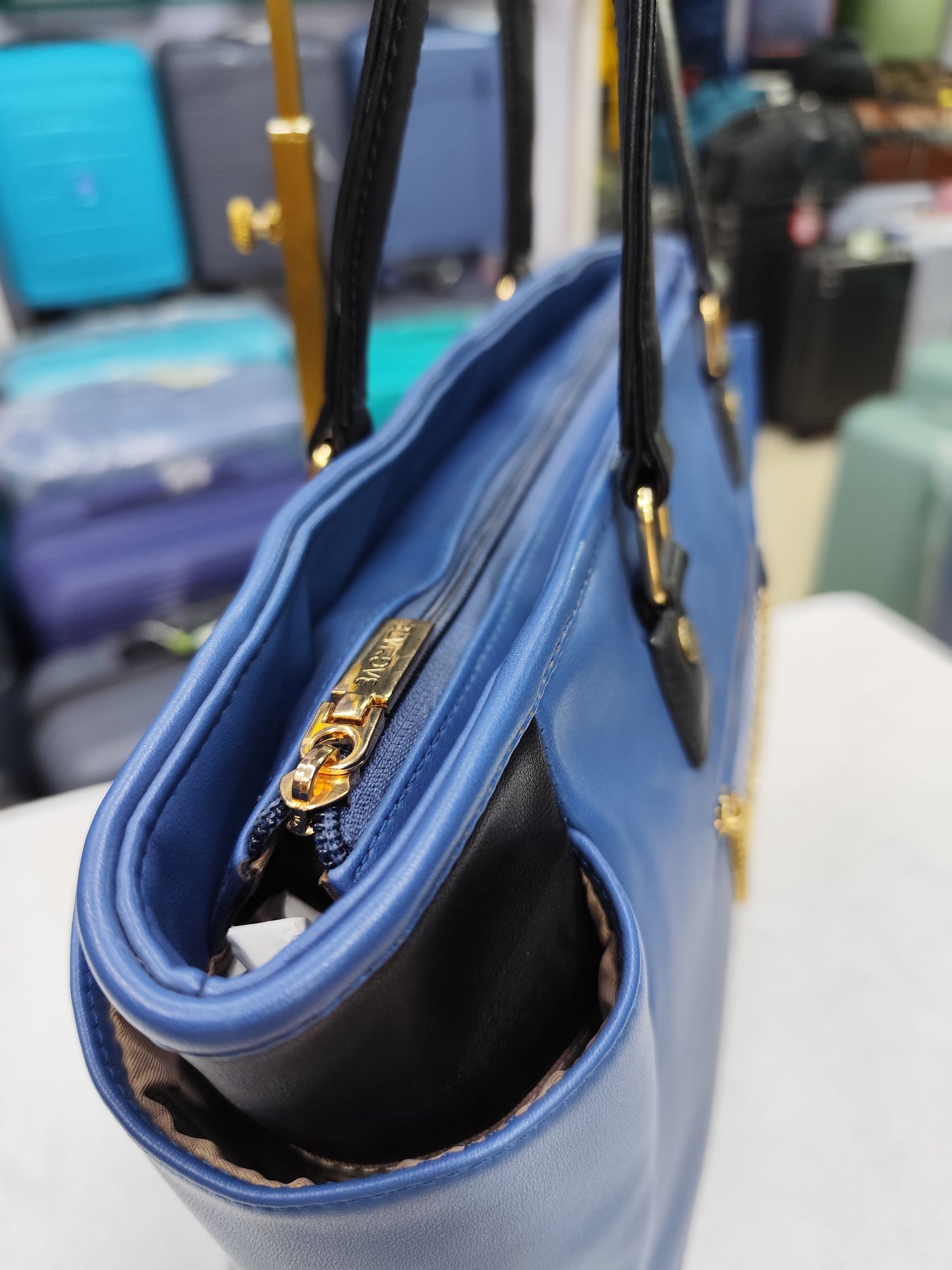BM Hand Purse 081