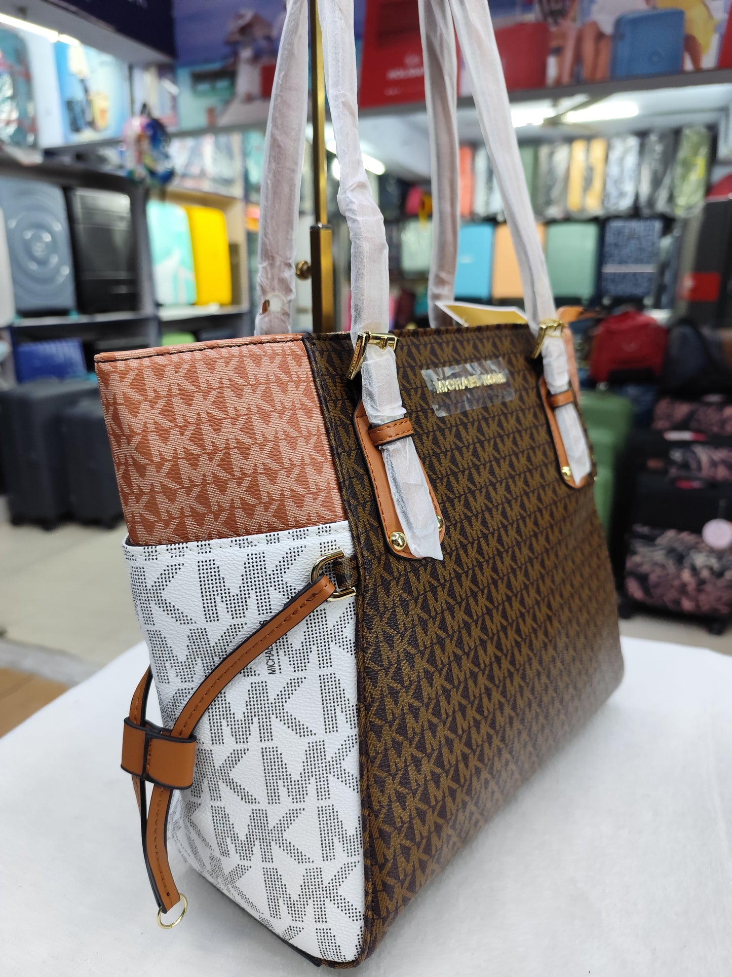 Hand Purse MK L051
