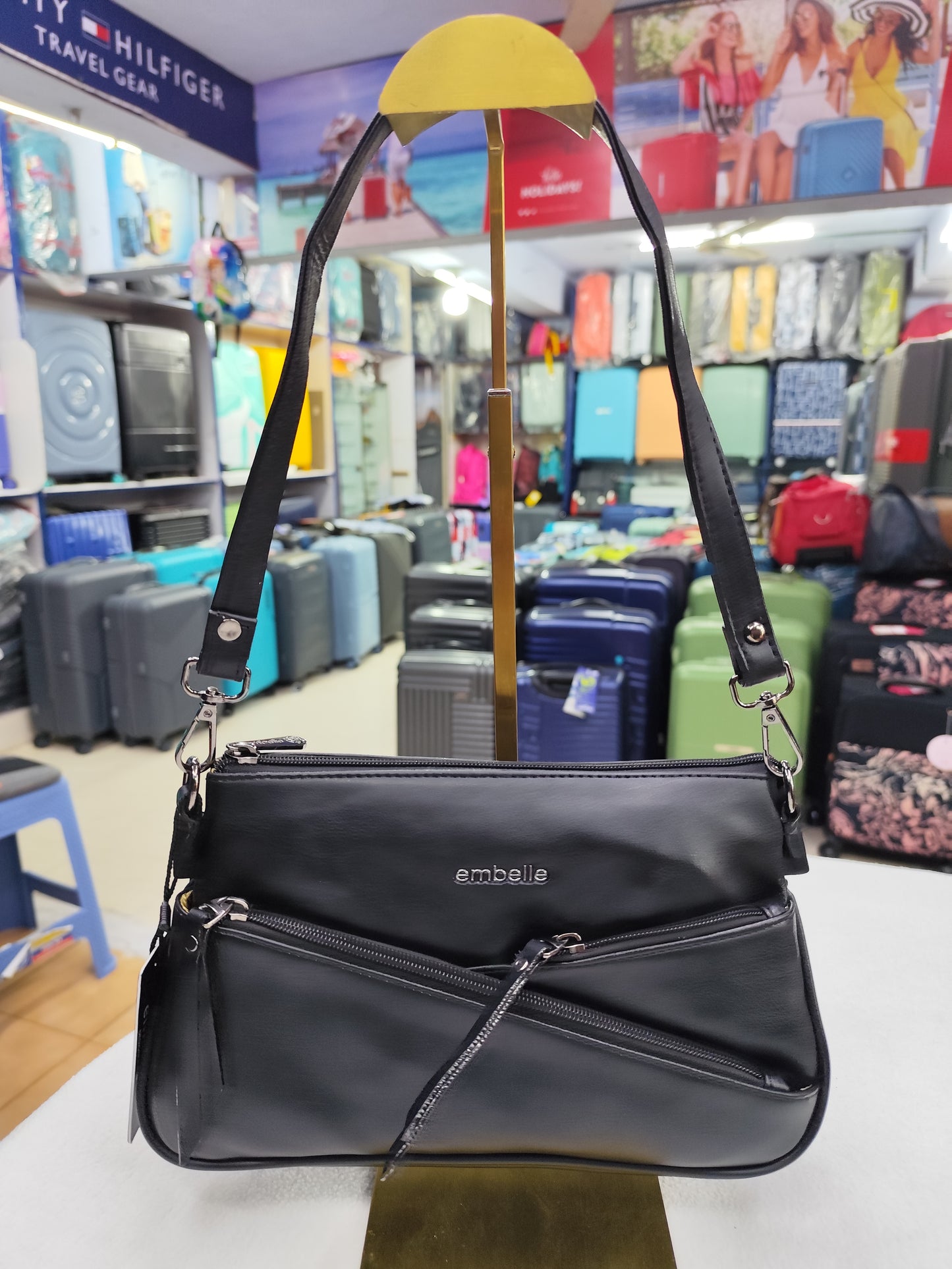 Sling Bag EMB 2175