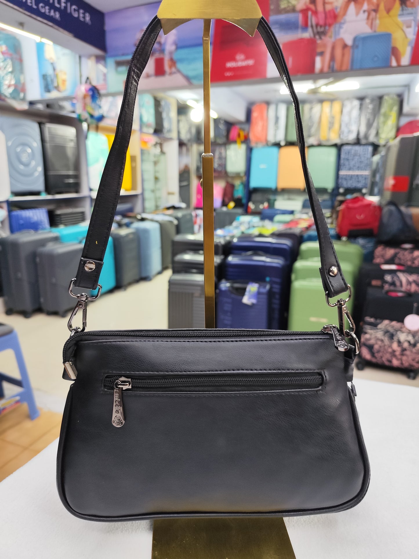 Sling Bag EMB 2175
