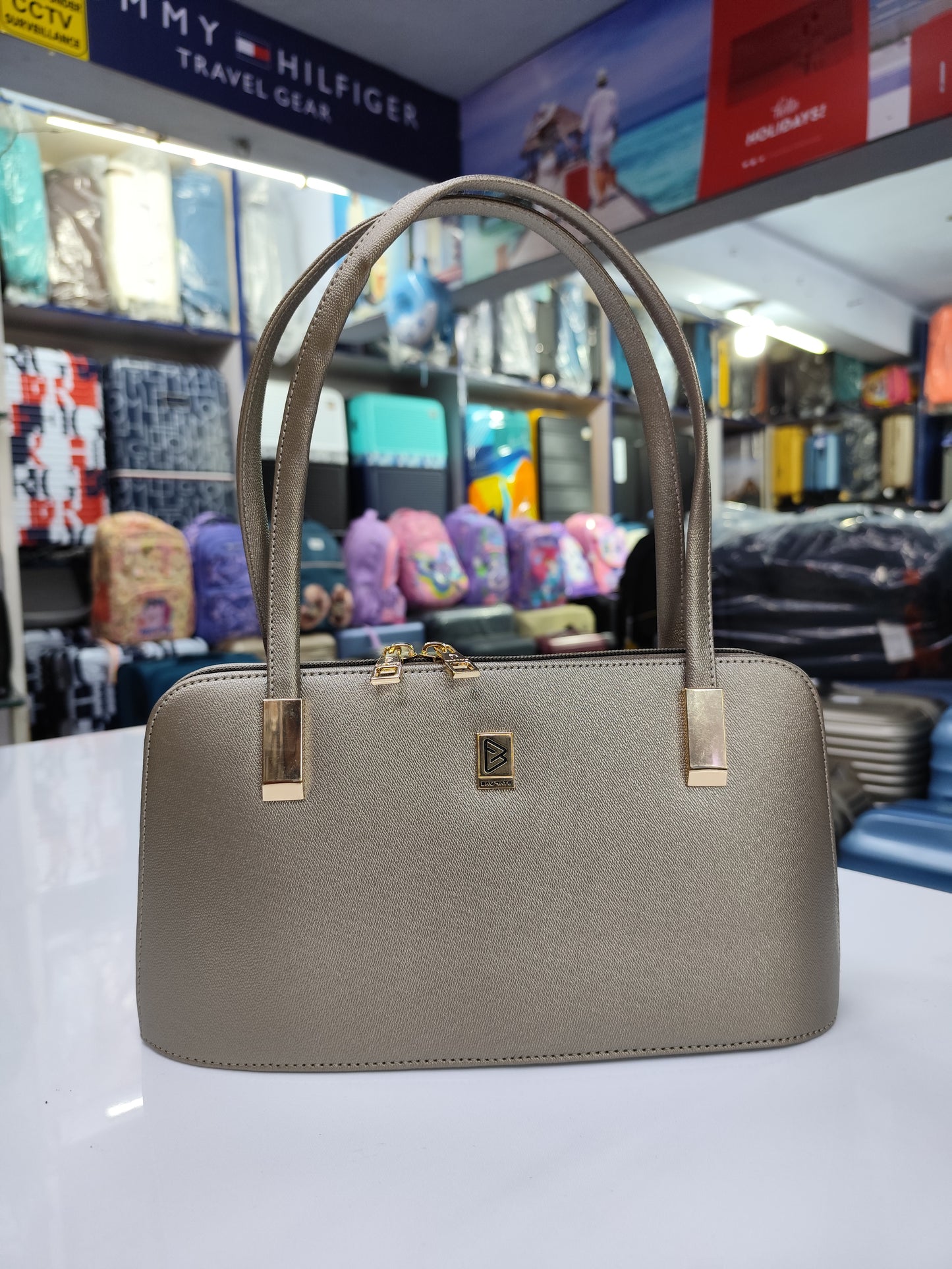 Elegant Women's Handbag