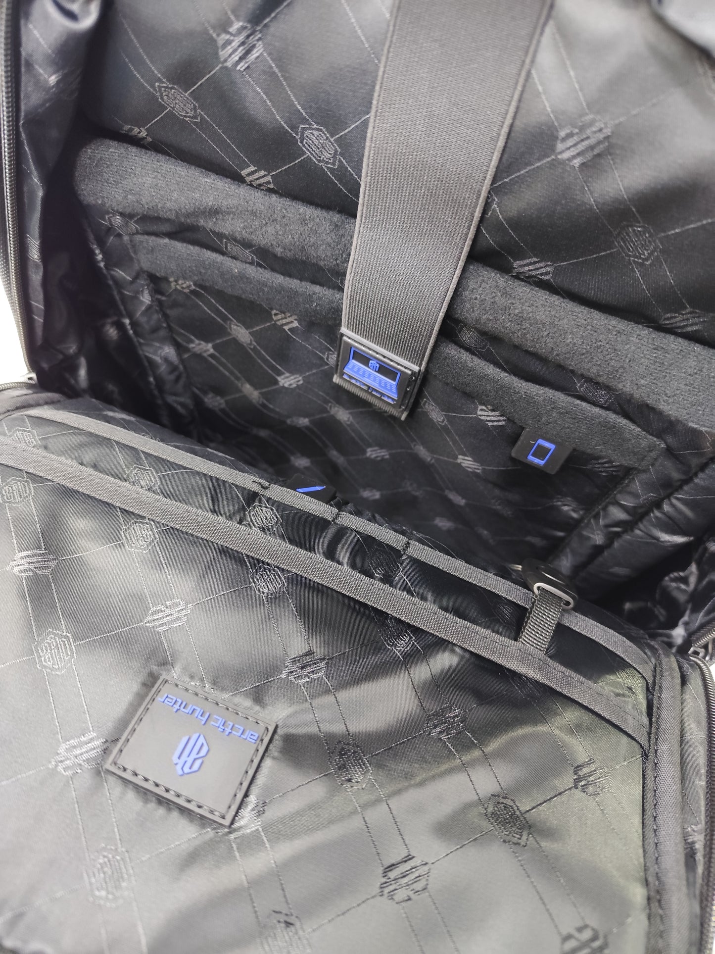 AH Backpack B00478
