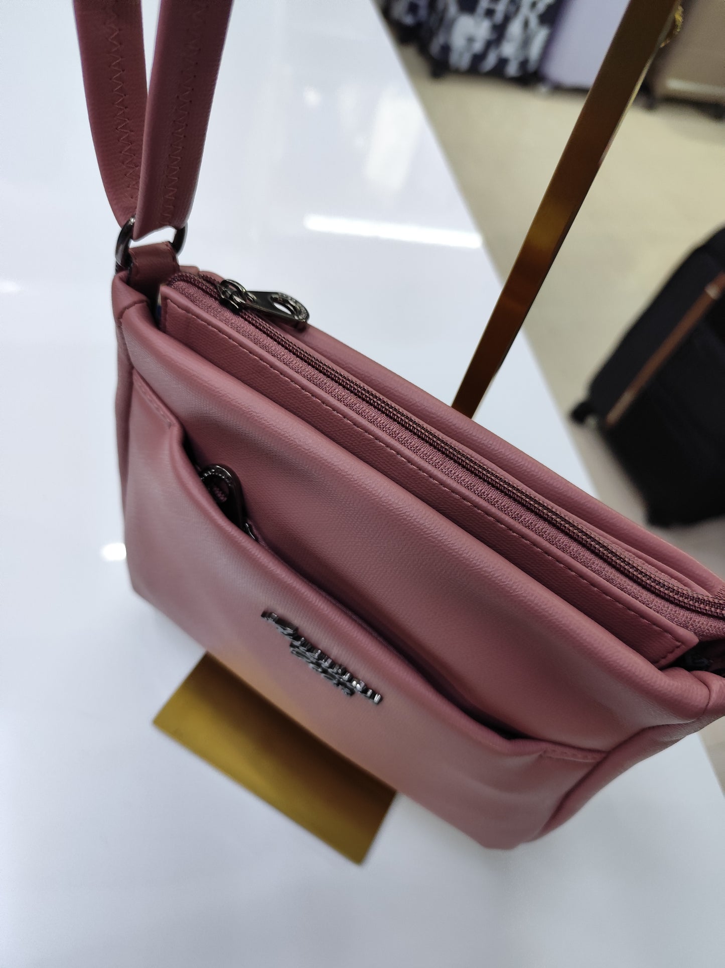AG Sling Bag DSX