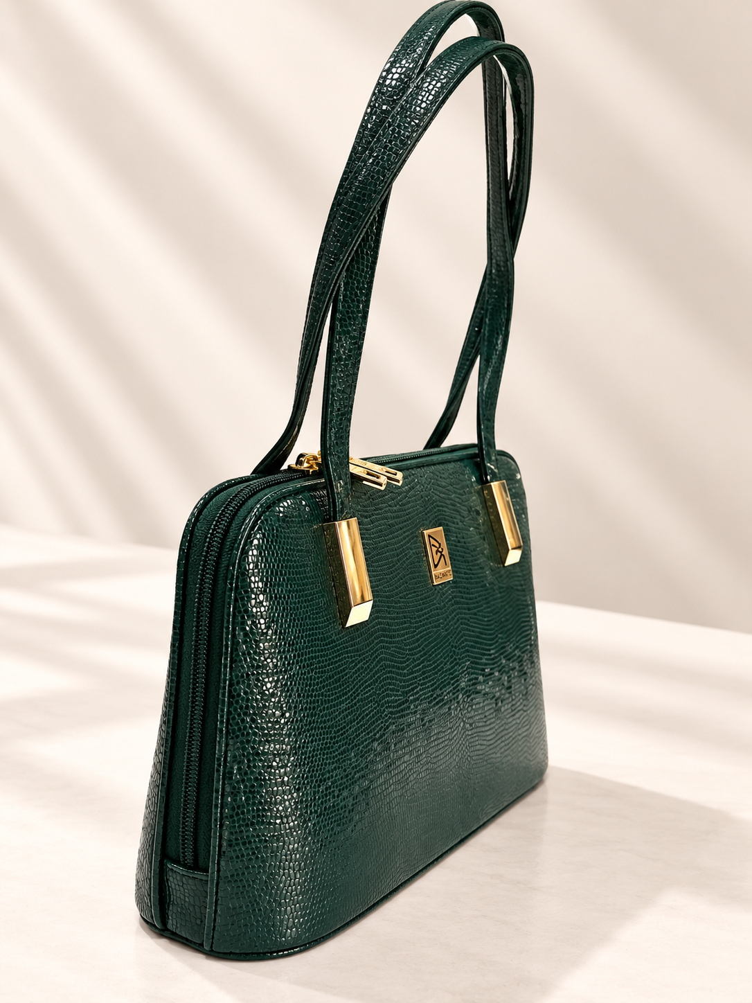 Elegant Women's Handbag HK02