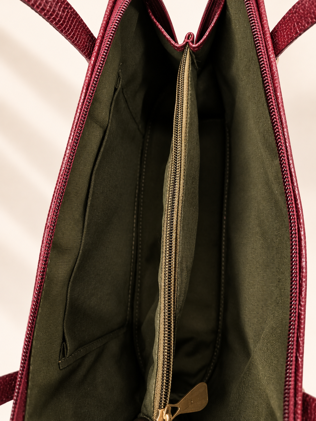 Elegant Women's Handbag HK02